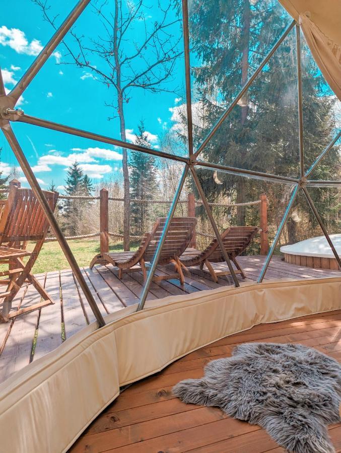 Отель Medve Dome - Luxury Camping In The Middle Of Nature Влэхица Экстерьер фото